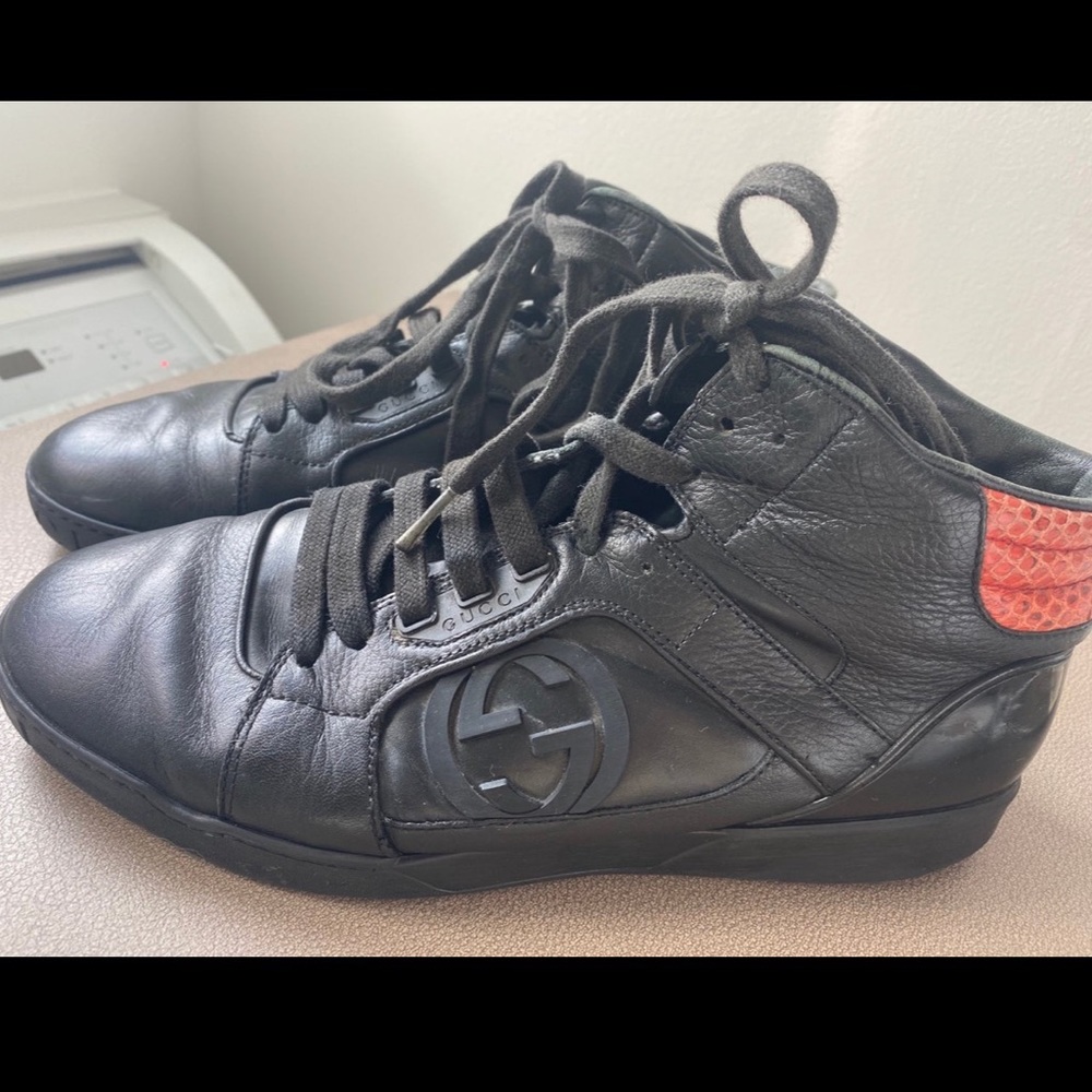 Authentic Gucci sneakers size 41.5 beautifullll!!!